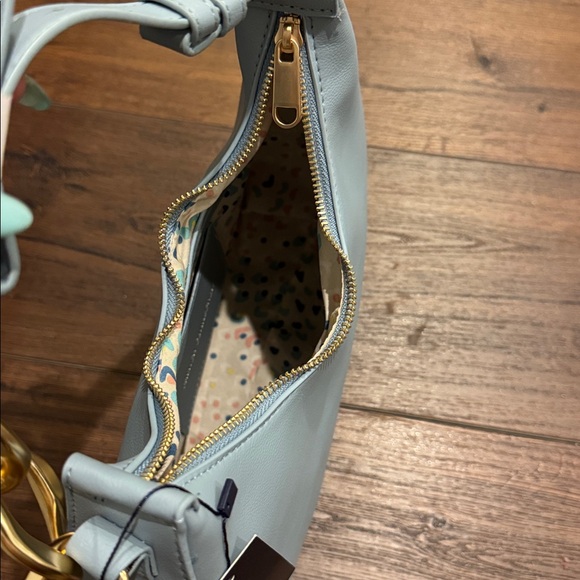 French Connection Moritz NWT Powder Blue Hobo Bag with gold hardware. - Picture 5 of 8